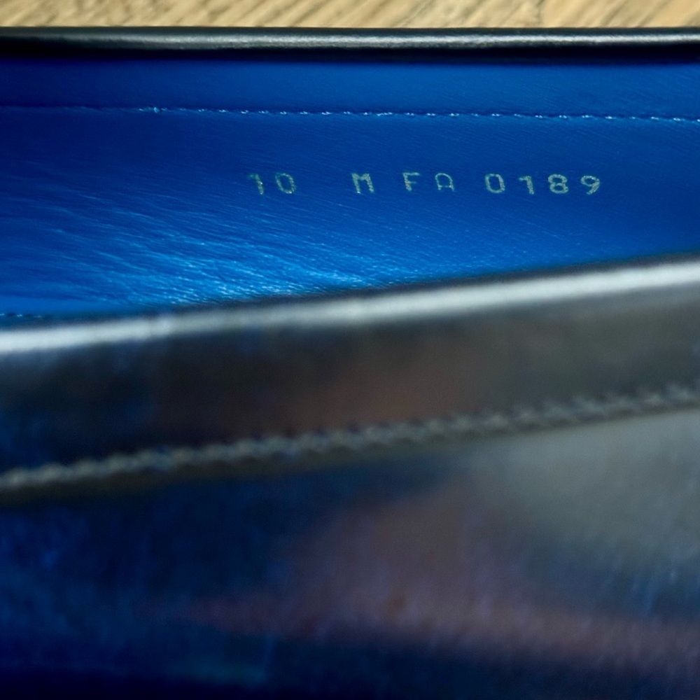 Louis Vuitton Deep Blue Leather Slip-Ons - Picture 5 of 12